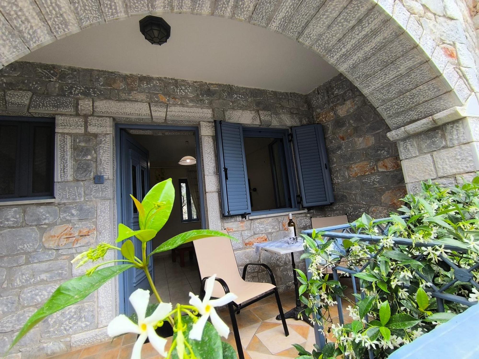 Taletos Apartments Ступа Екстер'єр фото