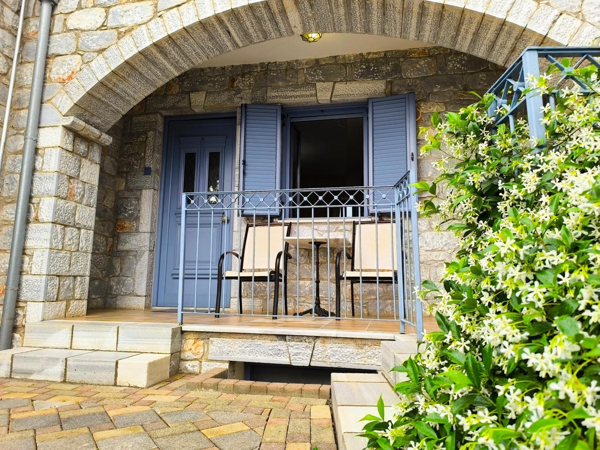 Taletos Apartments Ступа Екстер'єр фото