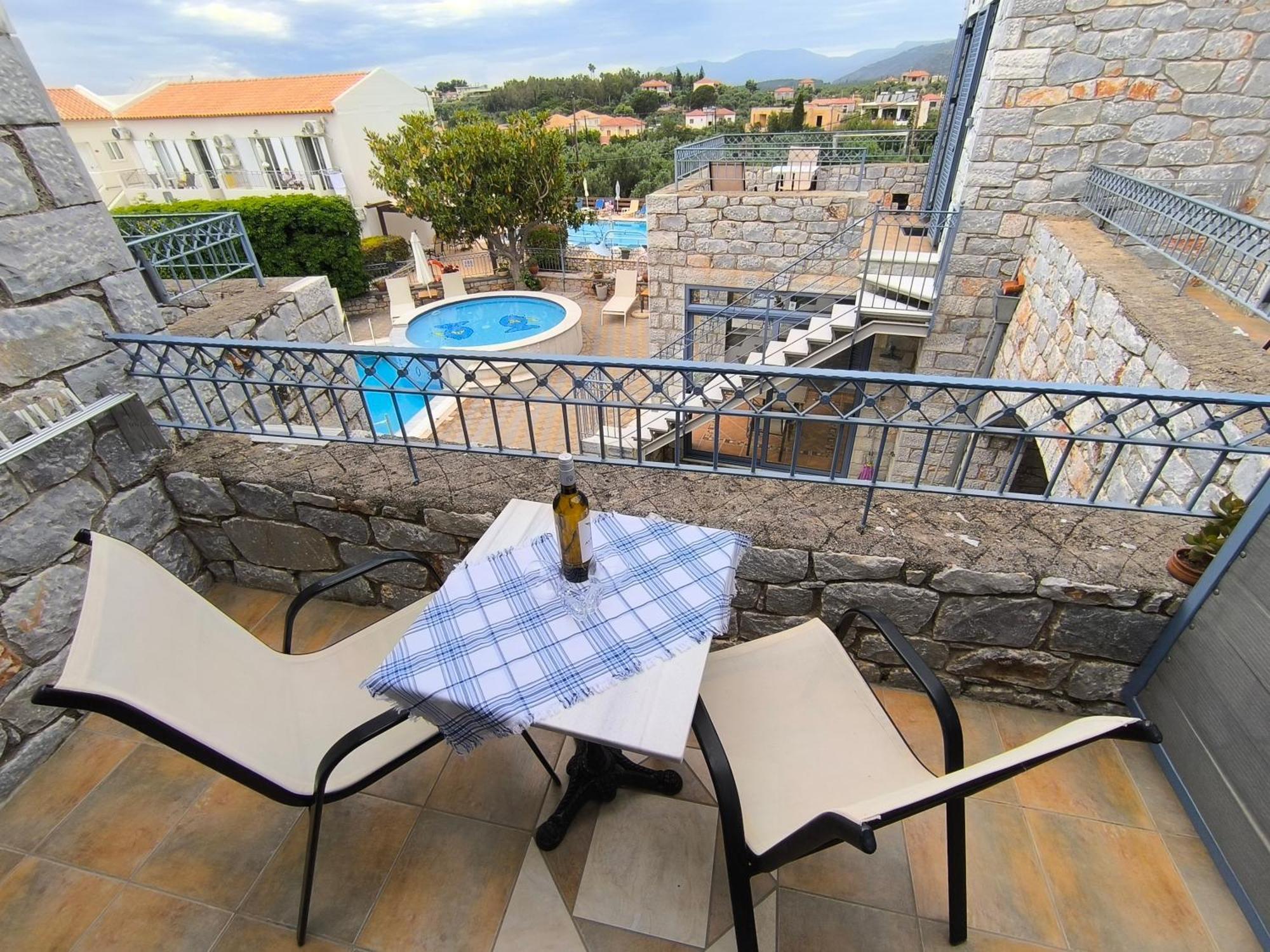 Taletos Apartments Ступа Екстер'єр фото